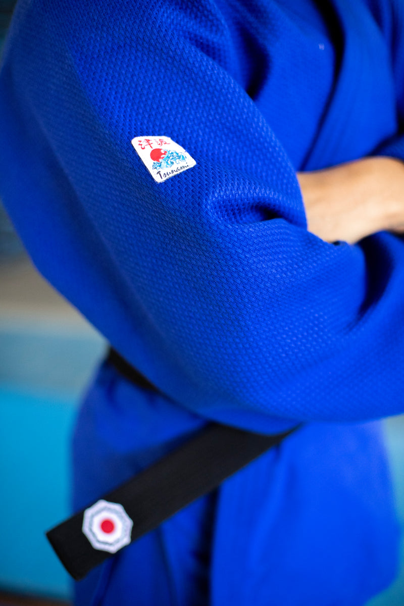 Kimono Judô TSUNAMI 700gr/mt² IINFANTIL