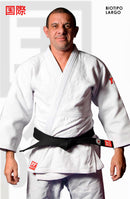 kimono para Judô modelo Kokusai Trançado Pesado 760 grs/mt²