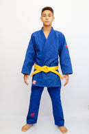 Kimono profissional TSUNAMI 700gr/mt² Infantil e Juvenil